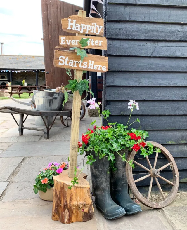 Planning your wedding and starting to visit venues? 🤍

There’s lots to think about when choosing the place where you’ll celebrate your day, and sometimes it’s the little practical questions that can make all the difference.

What happens if the weather changes?
When can you access the venue?
What’s included in the hire?
Can you choose your own suppliers?
Where will guests park?
How does the space work as the day moves from ceremony to celebrations?
And how will the venue work for all of your guests, from little ones to older family members?

There’s no such thing as a silly question when you’re planning your wedding. You should feel comfortable asking as many as you need to.

Josh and Jordan are always on hand to talk through the details, whether you’re visiting Over Barn for a viewing, joining us at an open day or simply have a question you’d like to ask over email.

Because choosing your venue should feel just as exciting as the rest of planning your day. 🤍