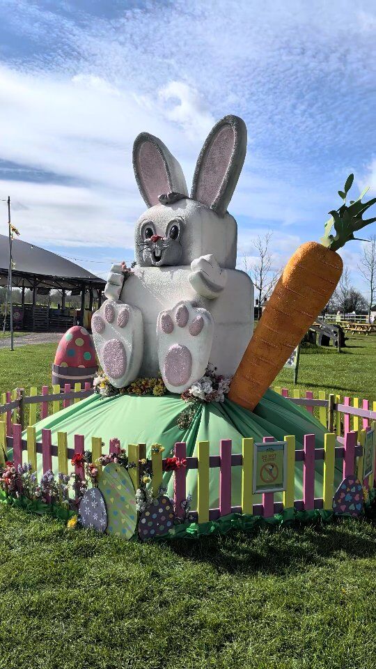 The farm park has been given an easter makeover! Are you joining us?

🐰 Easter egg hunts with the Easter bunny
🐰 Live entertainment including Marky Jay's Variety Show and Circus Skills with Loz Hoops
🐰 Mystery trail with a prize for every child
🐰 Bouncing pillows
🐰 Animal trail
🐰 Quad train
🐰 Mini golf
🐰 Easter crafts
🐰 Face painters
🐰 Duck racing
🐰 Oodles of outdoor fun!

Find out exactly what's on each day on our website and book your tickets now 🎟️
