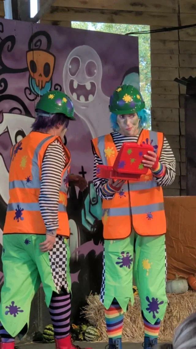 Help! The Zombies have taken over 🧟‍♀️

The roadworks have dug up something a little unexpected, and Dead Ed and Ronnie Rotten need your help to protect Gloucester from a zombie apocalypse! 

You can catch The Gloucester Apocalypse in the roundhouse every day at 11 am, 1 pm, and 3 pm.

📍 Over Farm's Countryside Adventure, GL2 8DB
💰 Tickets are always cheaper online, so book ahead and save today.