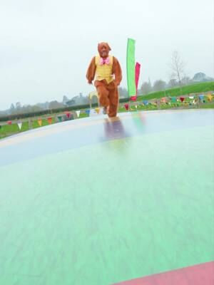 Made your Easter plans yet? 👀 Why not join us for all of this: 🐰 Live shows 🐰 Easter egg hunts 🐰 Tractor-trailer rides 🐰 Animal trail 🐰 Jumping pillows 🐰 Mystery trial 🐰 Oh, and the easter bunnies are back! Grab your tickets and plan the best easter with your family yet!